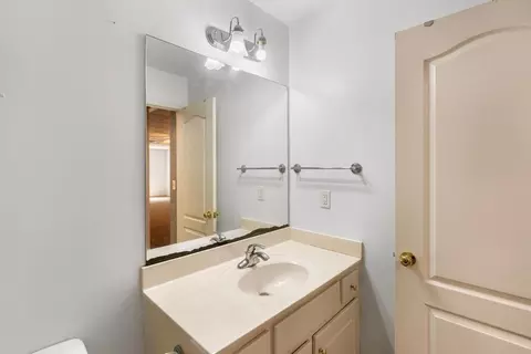 Bath - 3604 Maple Forge Ln, Gainesville, GA 30504 photo 7 of 7