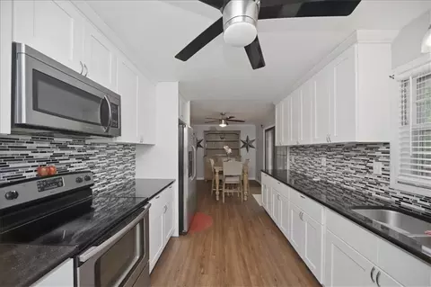 Kitchen - 6568 Randall Mark Dr, Morrow, GA 30260 photo 2 of 4