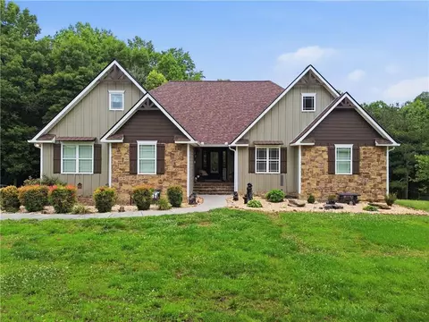 815 Knight Bottom Rd SE, Fairmount, GA 30139