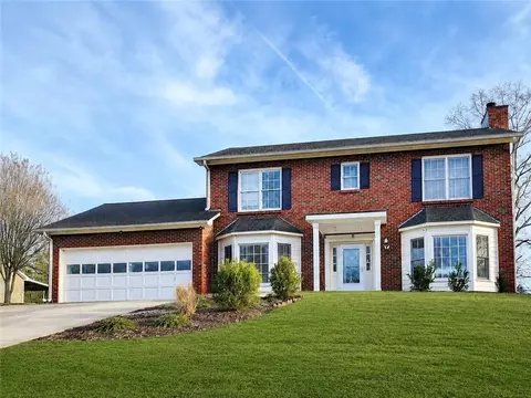 161 Muddy River Rd, Lawrenceville, GA 30043