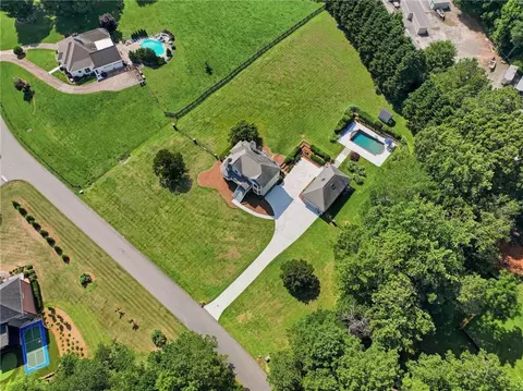 4415 Aaronmoor Ln, Cumming, GA 30040