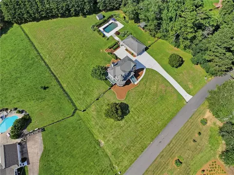 4415 Aaronmoor Ln, Cumming, GA 30040