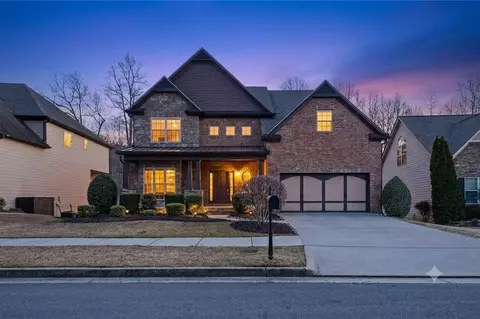 1300 Primrose Park Rd, Sugar Hill, GA 30518