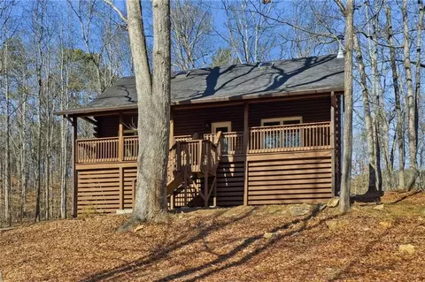 437 Twin Lakes Dr, Canton, GA 30115