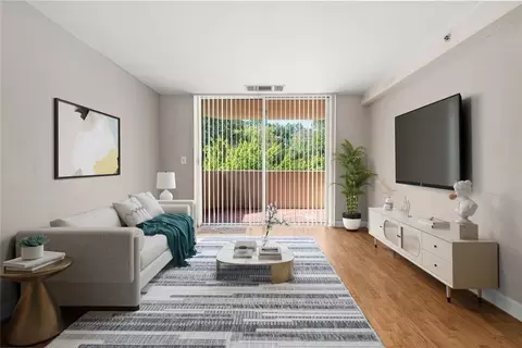 1501 Clairmont Rd #323, Decatur, GA 30033