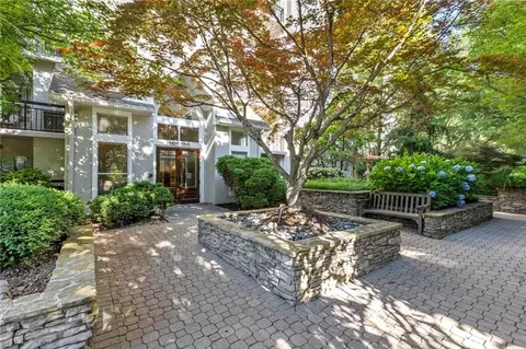 1111 River Green Dr NW, Atlanta, GA 30327