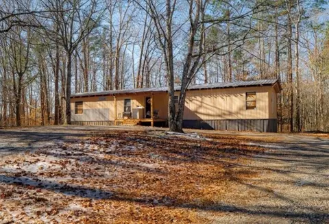 7324 Freeman Rd, Cumming, GA 30028