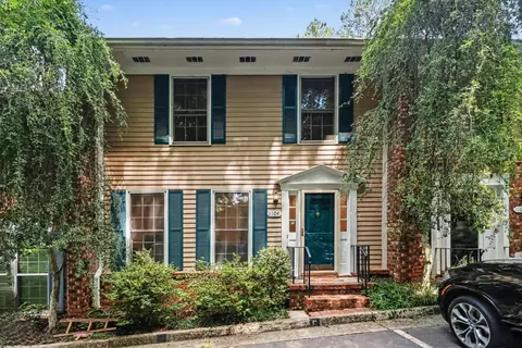 1104 Moorestown Cir, Decatur, GA 30033