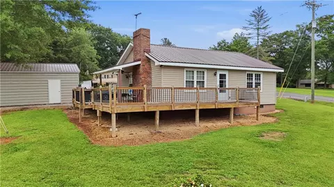3825 Byers Rd, Cumming, GA 30040