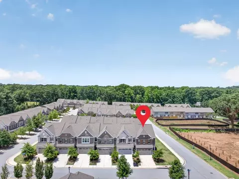 View/Area - 1192 Lanier Willow Path, Buford, GA 30518 photo 3 of 9