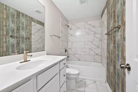 Bath - 1192 Lanier Willow Path, Buford, GA 30518 photo 6 of 6