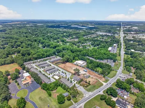 View/Area - 1192 Lanier Willow Path, Buford, GA 30518 photo 6 of 9