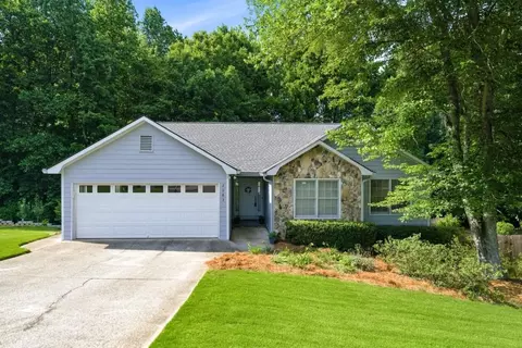 2083 James River Cv, Suwanee, GA 30024