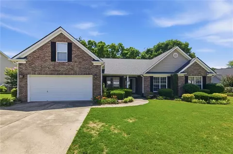 2511 Apalachee Run Way, Dacula, GA 30019