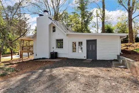 75 Lake Dr, Dawsonville, GA 30534