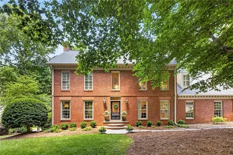 1864 Hallford Ct, Atlanta, GA 30338