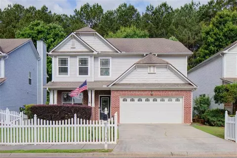 3606 Downing Dr, Cumming, GA 30040