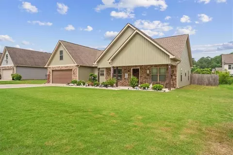 407 Beamer Rd SW, Calhoun, GA 30701
