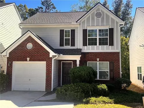 9432 Lakeview Rd, Union City, GA 30291