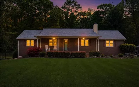 118 Country Acres Ct, Mcdonough, GA 30253