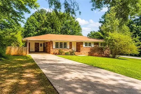 908 E Marable St, Monroe, GA 30656 photo 2