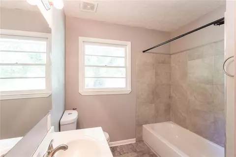 908 E Marable St, Monroe, GA 30656 photo 23
