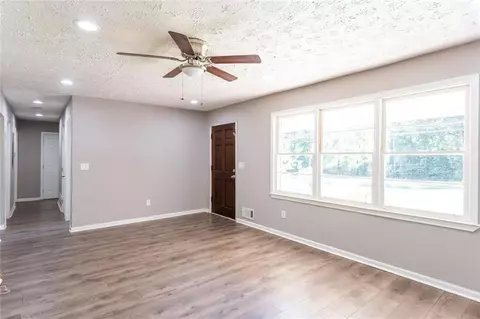 908 E Marable St, Monroe, GA 30656 photo 5