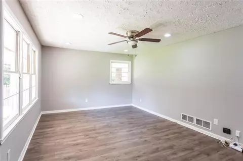 908 E Marable St, Monroe, GA 30656 photo 12