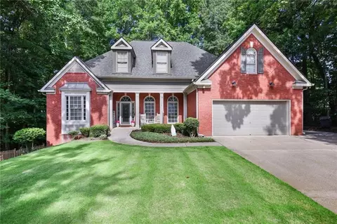 5717 Overlook Cir, Powder Springs, GA 30127
