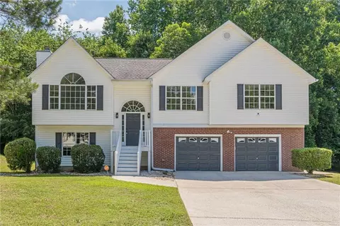 133 Four Oaks Dr, Powder Springs, GA 30127