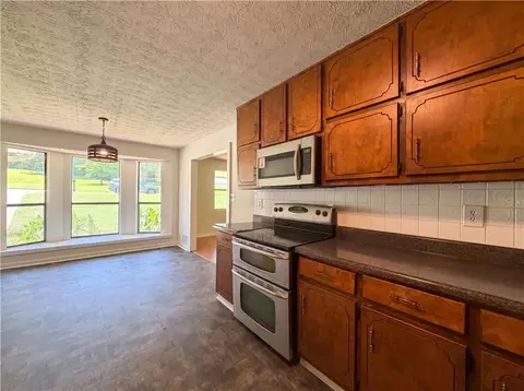 Kitchen - 104 Belair Ln, Stockbridge, GA 30281 photo 4 of 4