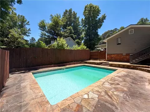 Exterior - 104 Belair Ln, Stockbridge, GA 30281 photo 7 of 7