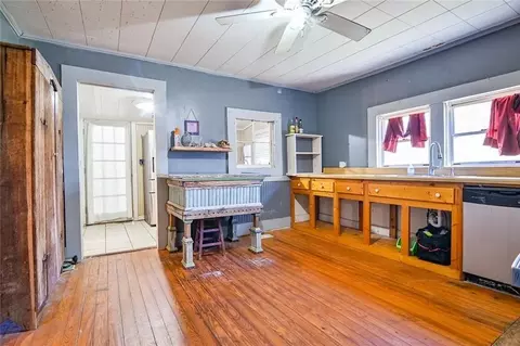 Kitchen - 12462 Brown Bridge Rd, Covington, GA 30016 photo 1 of 4