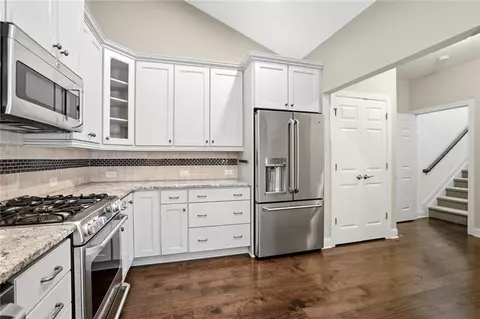 Kitchen - 6144 Brookhaven Cir, Duluth, GA 30097 photo 2 of 3