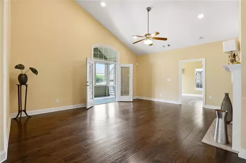 Living - 6144 Brookhaven Cir, Duluth, GA 30097 photo 2 of 6