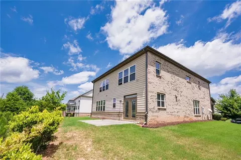 Exterior - 692 Faraday Cir, Suwanee, GA 30024 photo 7 of 8