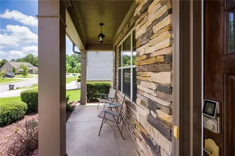 Exterior - 692 Faraday Cir, Suwanee, GA 30024 photo 5 of 8