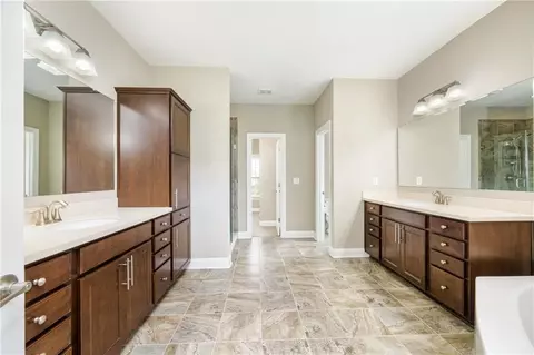 Entry Way - 692 Faraday Cir, Suwanee, GA 30024 photo 5 of 6
