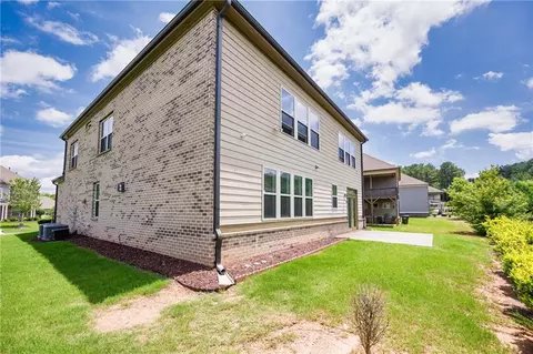 Exterior - 692 Faraday Cir, Suwanee, GA 30024 photo 8 of 8