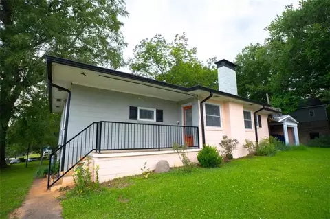 Exterior - 202 S Sage St S, Toccoa, GA 30577 photo 2 of 10