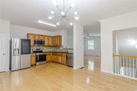 2118 Meadow Peak Rd, Duluth, GA 30097