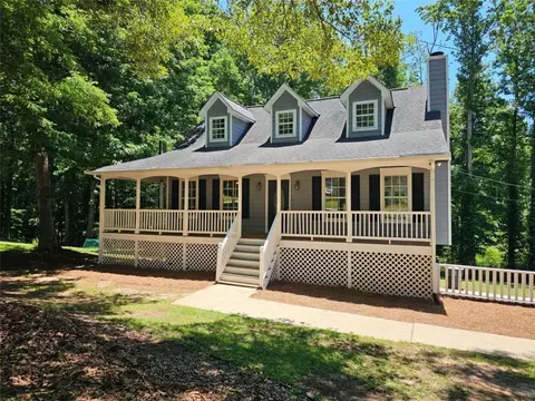 220 Hitchcock Dr, Villa Rica, GA 30180