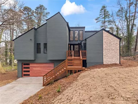 2215 Cedar Forks Dr, Marietta, GA 30062