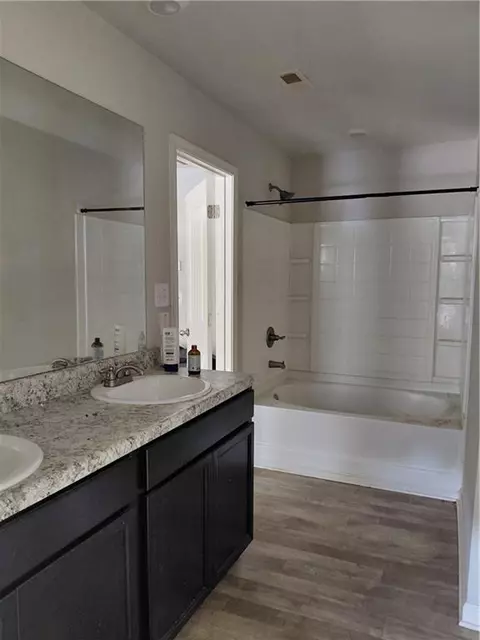 Bath - 10 Windbrooke Dr, Covington, GA 30016 photo 2 of 2