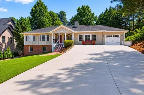 2844 Sardis Dr, Buford, GA 30519