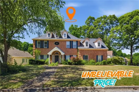 1045 White Birch Way, Lawrenceville, GA 30043