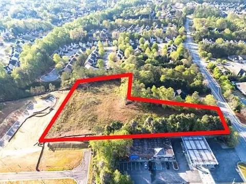 4275 Westbrook Rd, Suwanee, GA 30024 photo 2