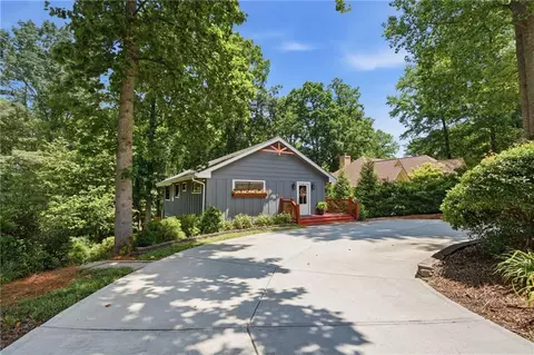 2665 Brook Valley Dr, Cumming, GA 30041