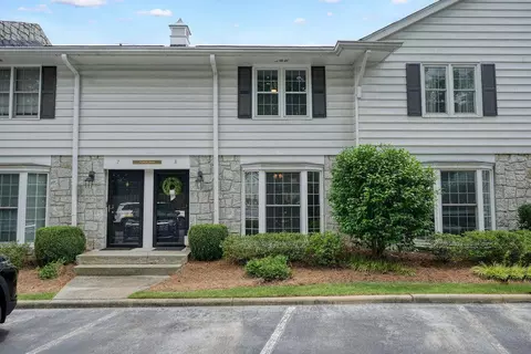 136 Peachtree Memorial Dr NW #PA8, Atlanta, GA 30309