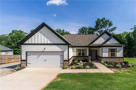 368 Bryndemere Dr, Dawsonville, GA 30534